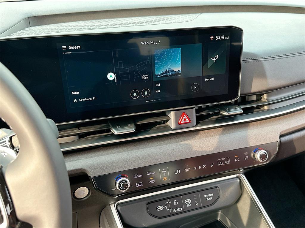 new 2025 Kia Carnival Hybrid car, priced at $42,053