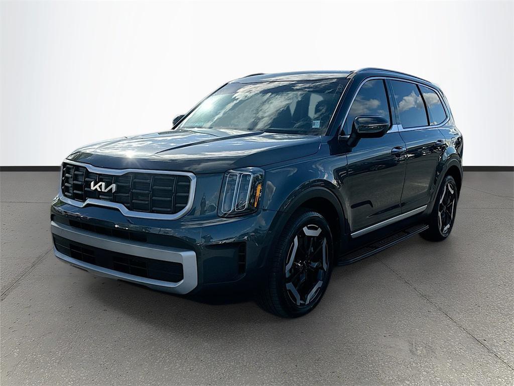 used 2024 Kia Telluride car, priced at $35,551