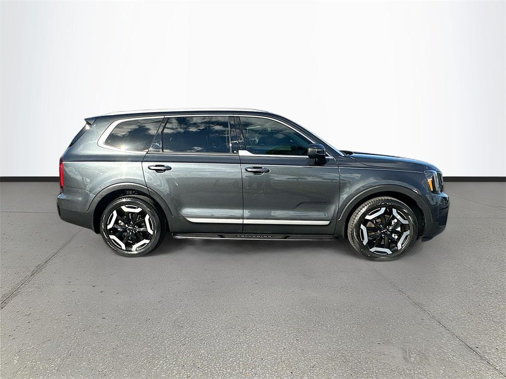 used 2024 Kia Telluride car, priced at $35,551