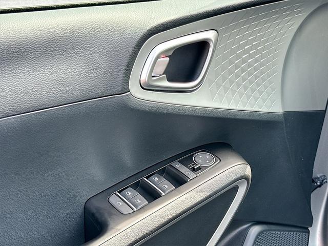 new 2025 Kia Soul car, priced at $20,913