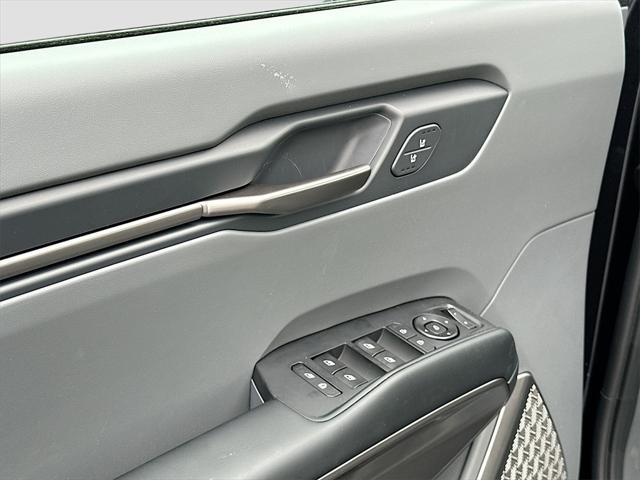 new 2026 Kia EV9 car, priced at $41,691