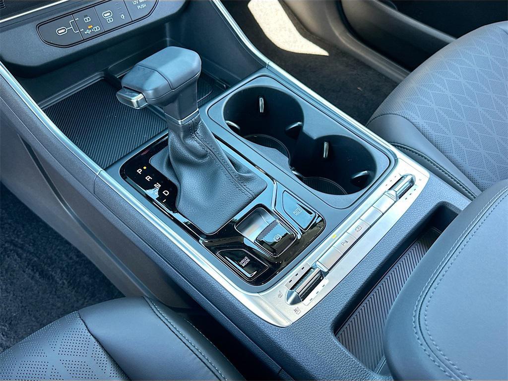 new 2026 Kia Carnival car, priced at $45,814