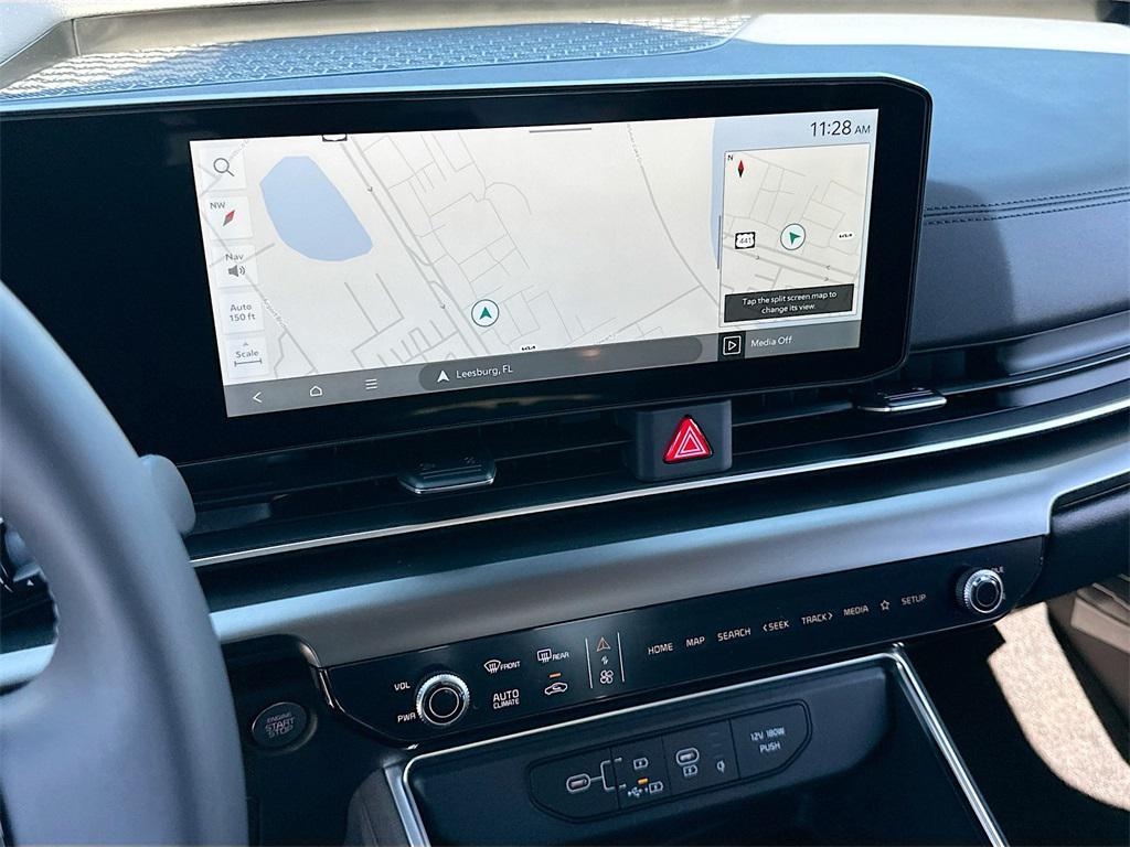 new 2026 Kia Carnival car, priced at $45,814