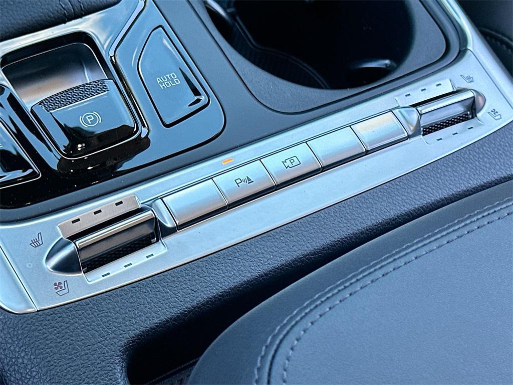 new 2026 Kia Carnival car, priced at $45,814