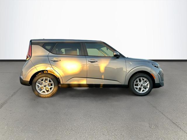 new 2025 Kia Soul car, priced at $20,263