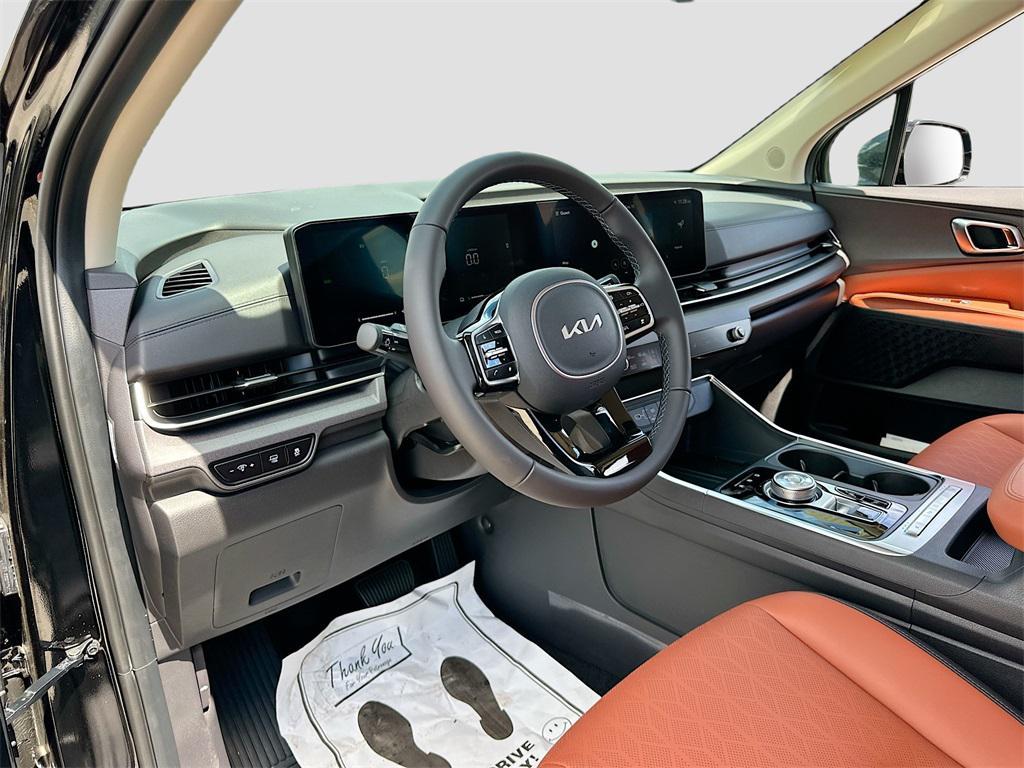 new 2026 Kia Carnival Hybrid car, priced at $43,693