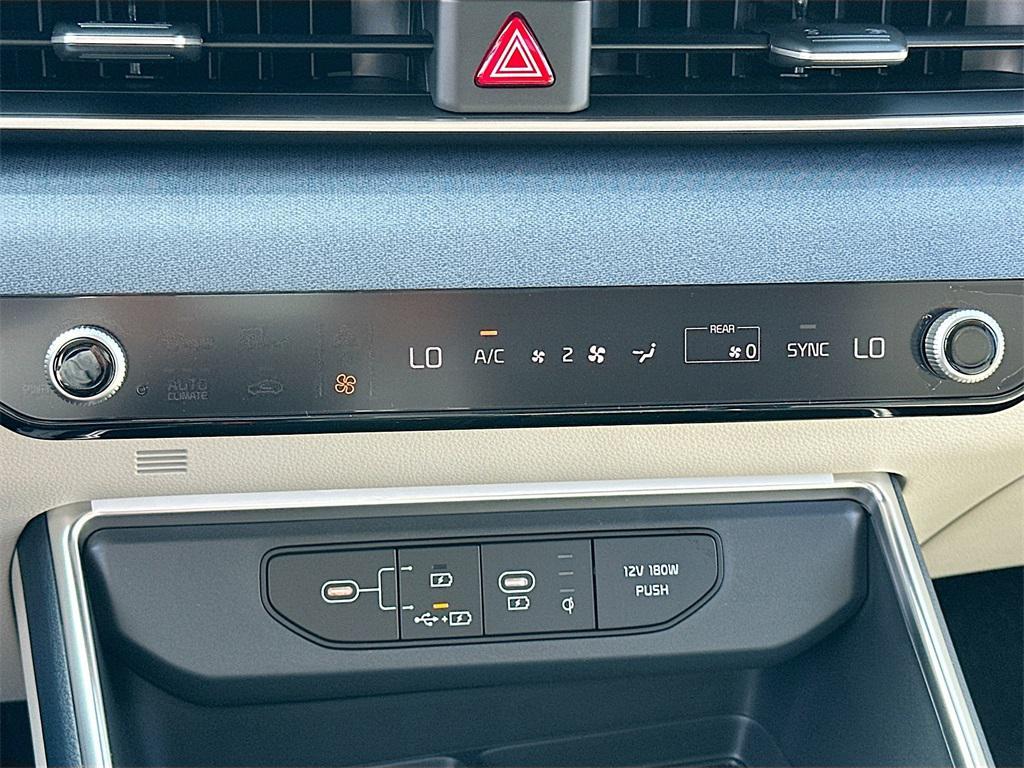 new 2026 Kia Carnival car, priced at $40,945