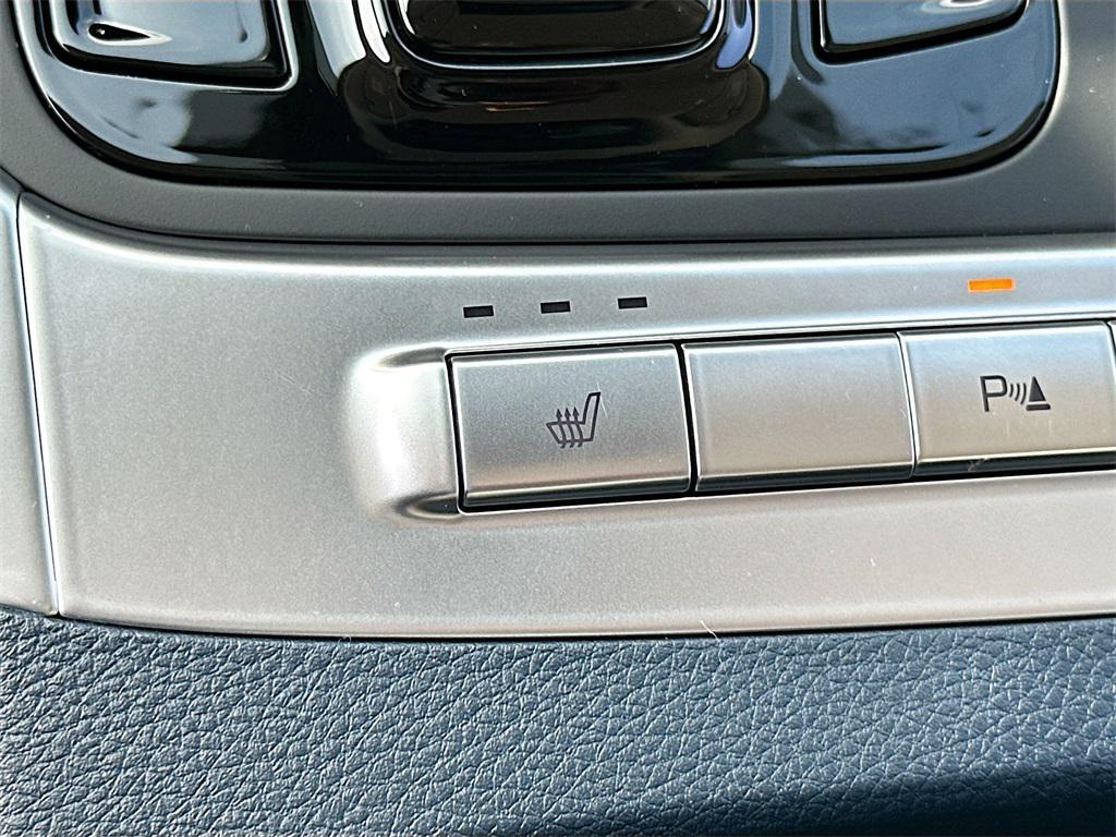 new 2026 Kia Carnival car, priced at $40,945