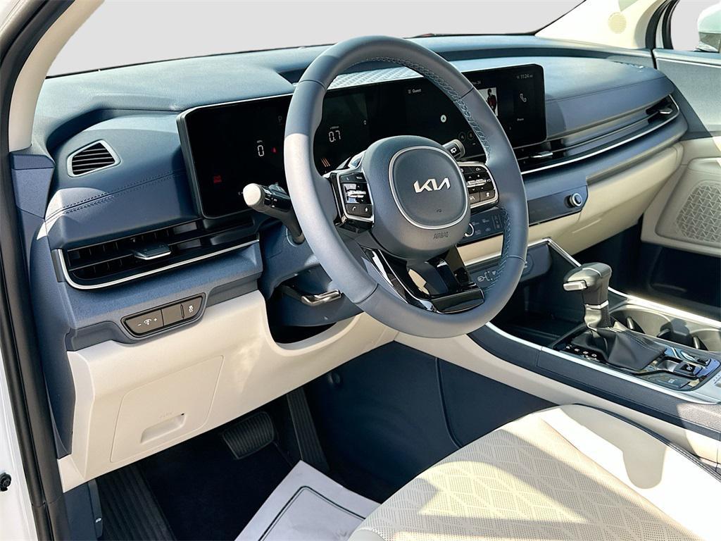 new 2026 Kia Carnival car, priced at $40,945
