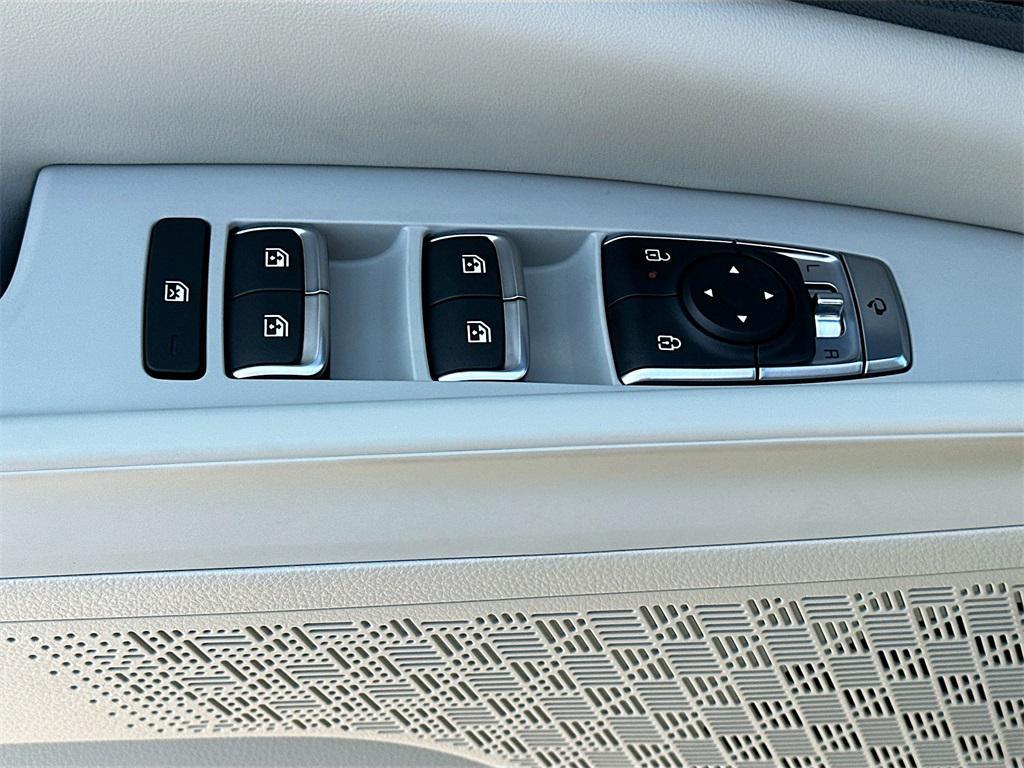 new 2026 Kia Carnival car, priced at $40,945