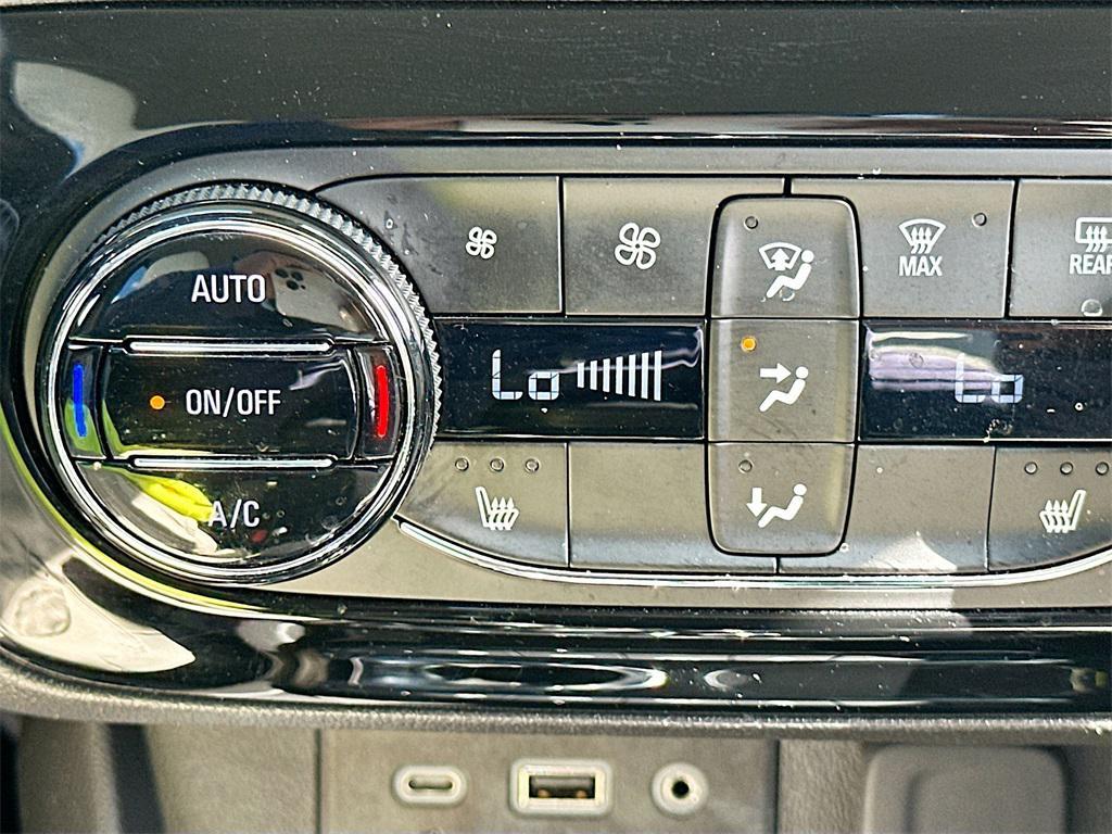 used 2023 Buick Encore GX car, priced at $19,991