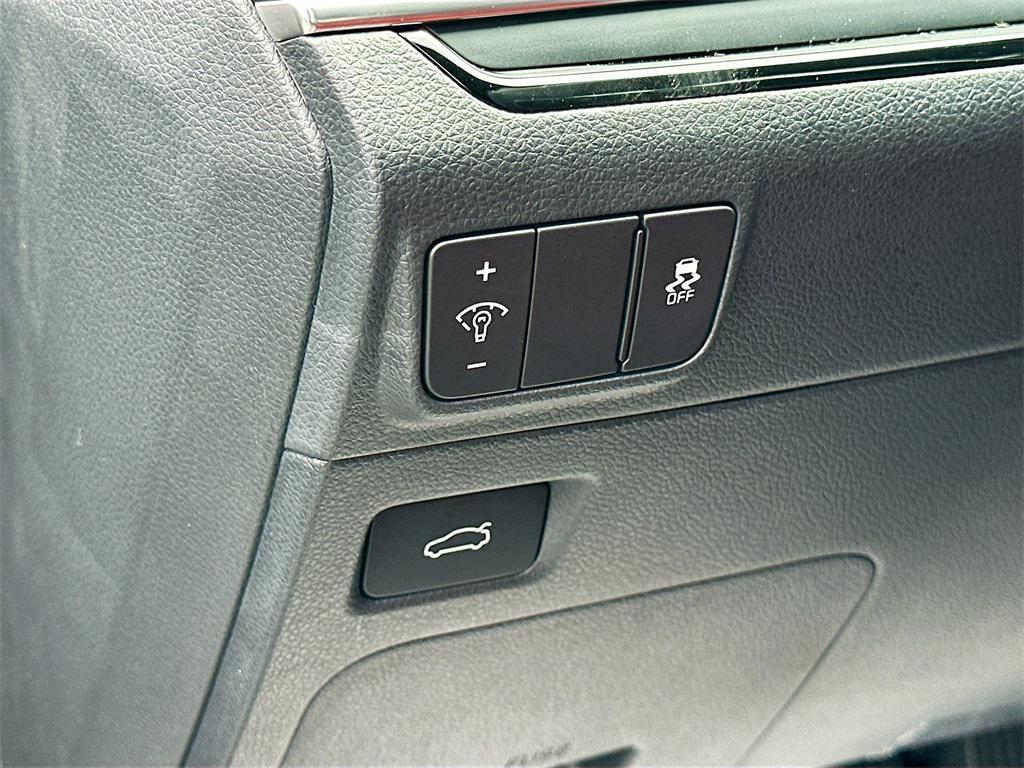 new 2025 Kia K5 car, priced at $29,229