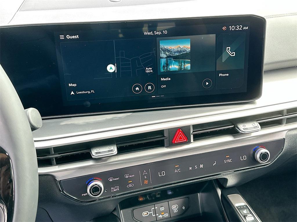 new 2026 Kia Sorento car, priced at $36,143