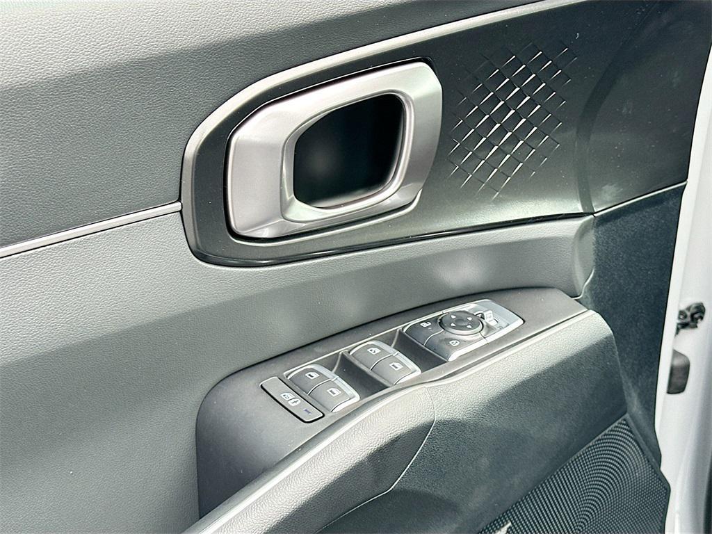 new 2026 Kia Sorento car, priced at $36,143