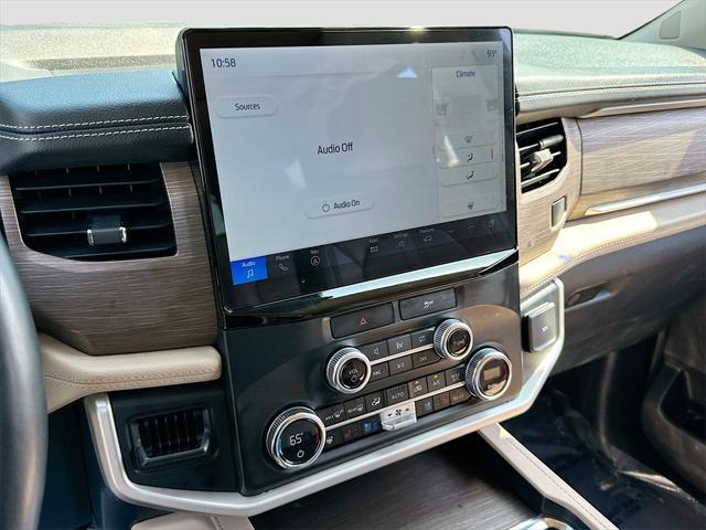 used 2023 Ford Expedition car, priced at $45,991