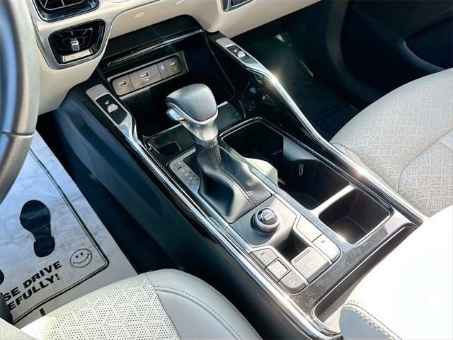 used 2023 Kia Sorento car, priced at $29,111