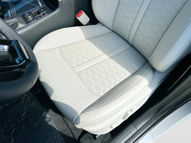 new 2025 Kia Sorento car, priced at $35,470