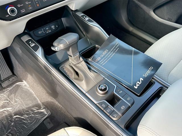 new 2025 Kia Sorento car, priced at $35,470