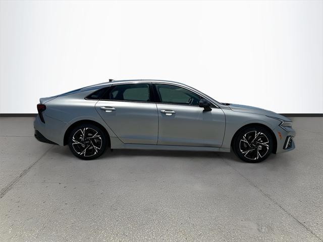 new 2025 Kia K5 car, priced at $28,967