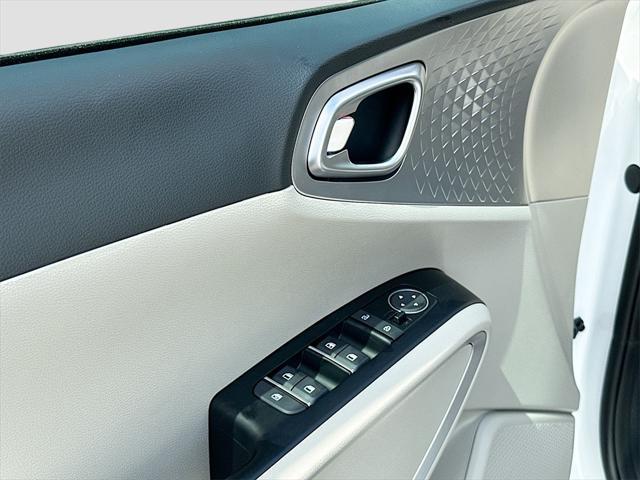 new 2025 Kia Soul car, priced at $20,794