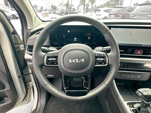 new 2025 Kia Carnival car, priced at $52,022