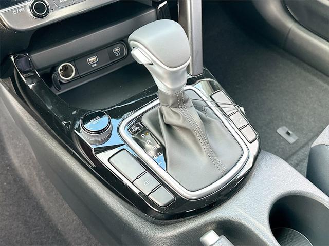 new 2025 Kia Seltos car, priced at $24,589