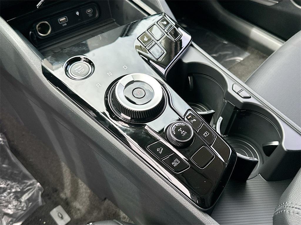 new 2025 Kia Sportage Hybrid car, priced at $33,226