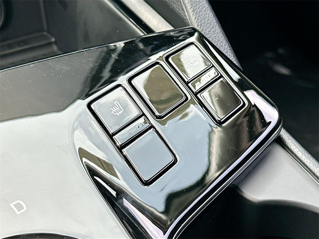 new 2025 Kia Sportage Hybrid car, priced at $33,226