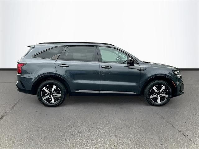used 2022 Kia Sorento car, priced at $25,991