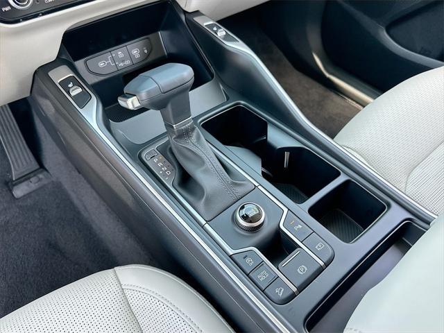 new 2025 Kia Sorento car, priced at $35,278