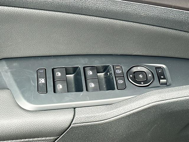 new 2026 Kia Sportage car, priced at $34,701