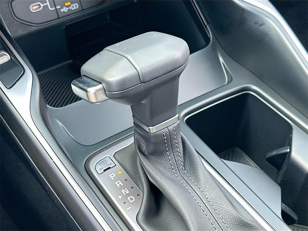 new 2026 Kia Sorento car, priced at $33,535