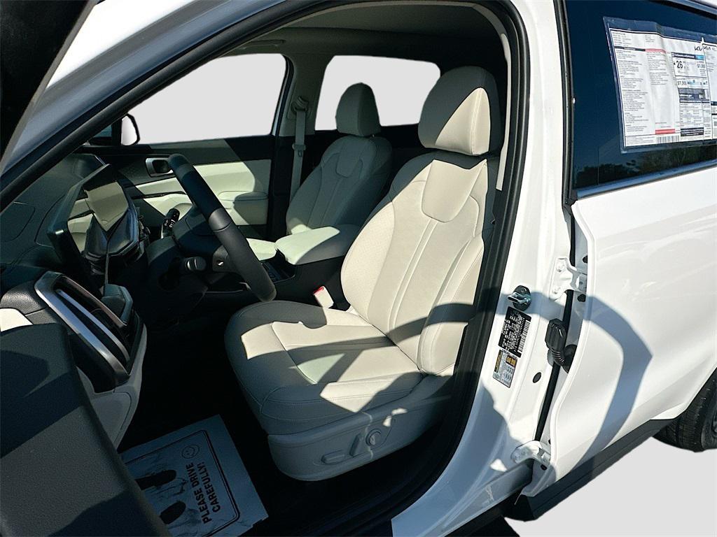 new 2026 Kia Sorento car, priced at $34,770