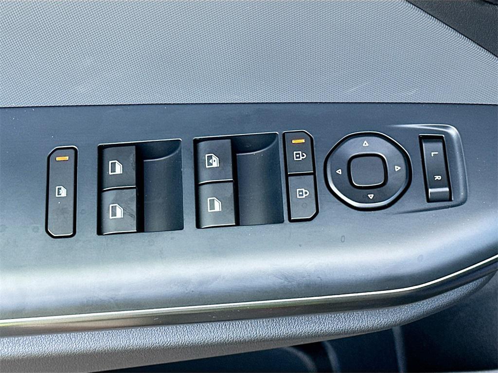 new 2025 Kia K4 car, priced at $21,987