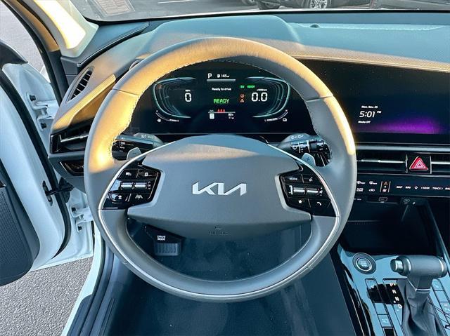 new 2025 Kia Niro car, priced at $30,071