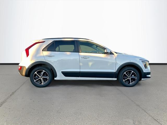 new 2025 Kia Niro car, priced at $30,071