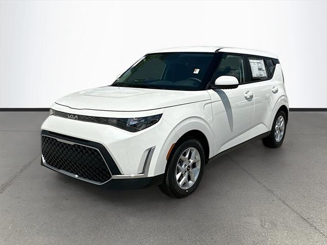 new 2025 Kia Soul car, priced at $21,357