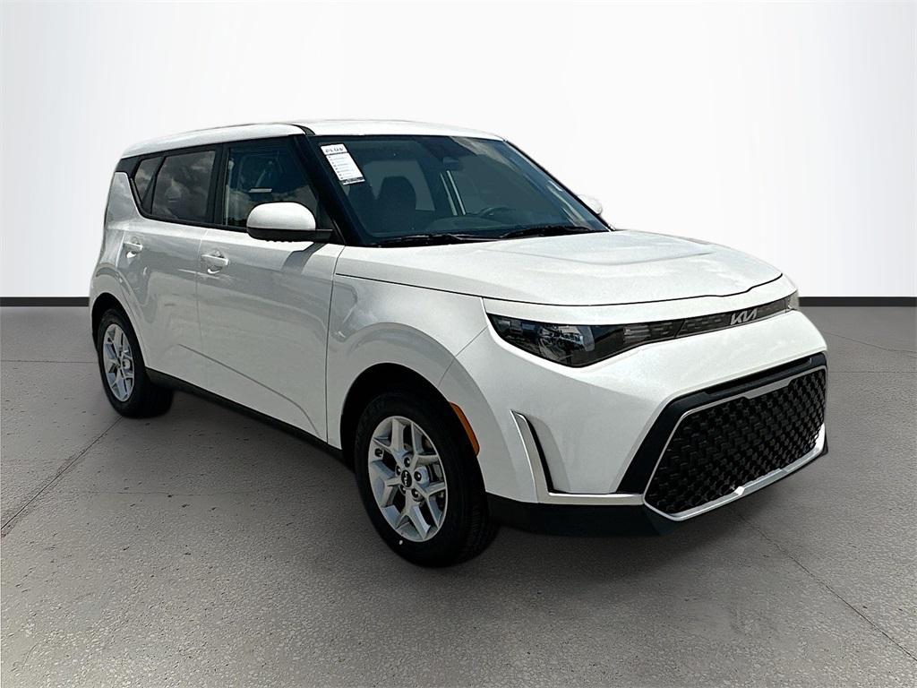 new 2025 Kia Soul car, priced at $20,003