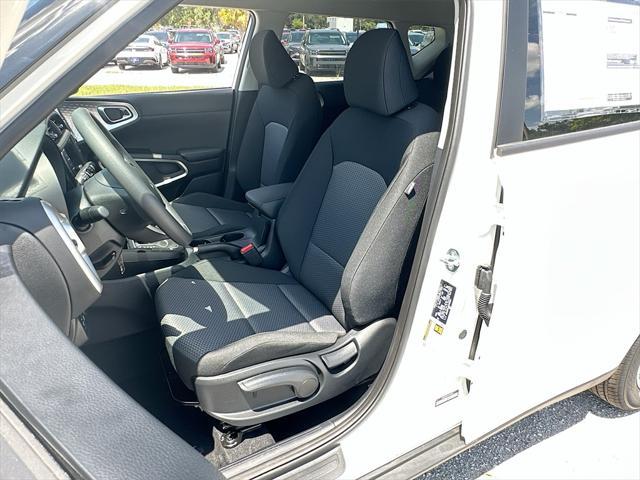 new 2025 Kia Soul car, priced at $21,357