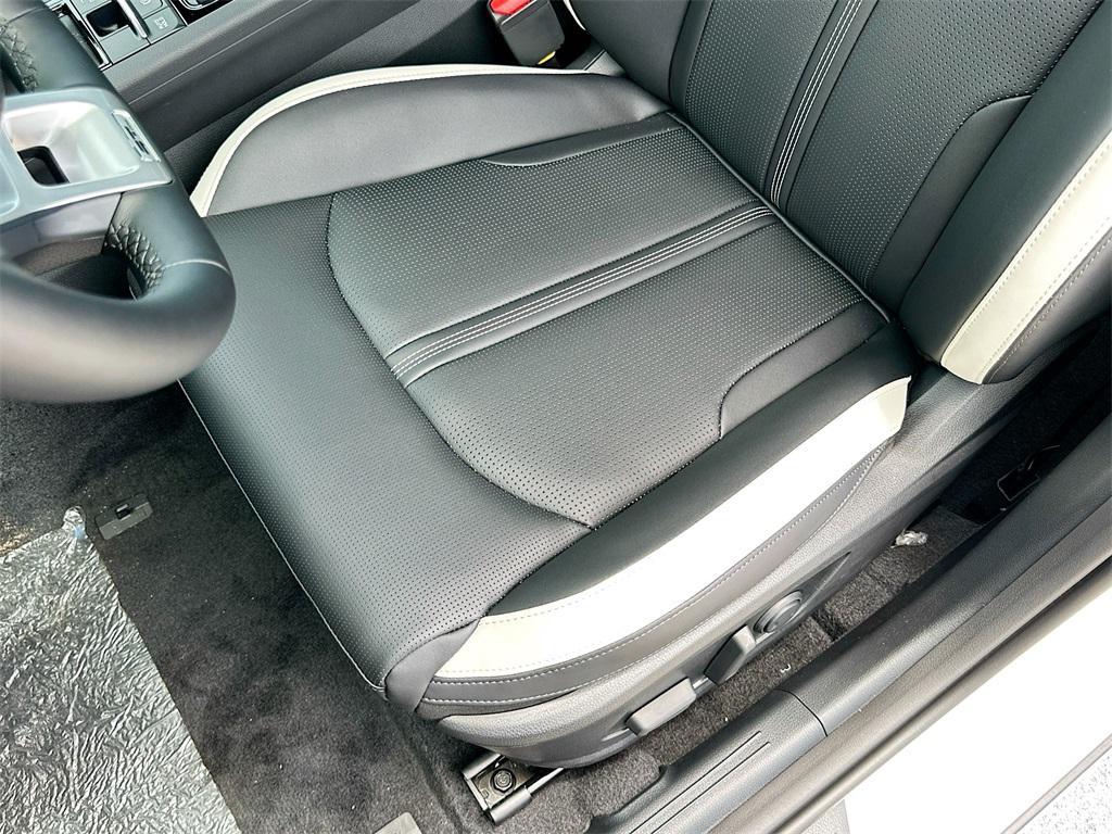 new 2025 Kia K5 car, priced at $30,333