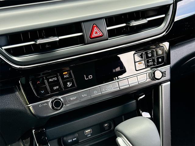 new 2025 Kia Seltos car, priced at $25,343