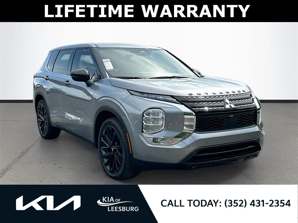 used 2023 Mitsubishi Outlander car, priced at $20,221
