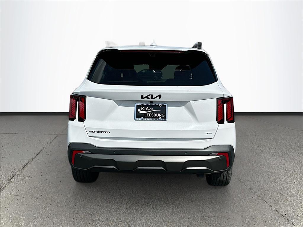 new 2025 Kia Sorento car, priced at $44,045