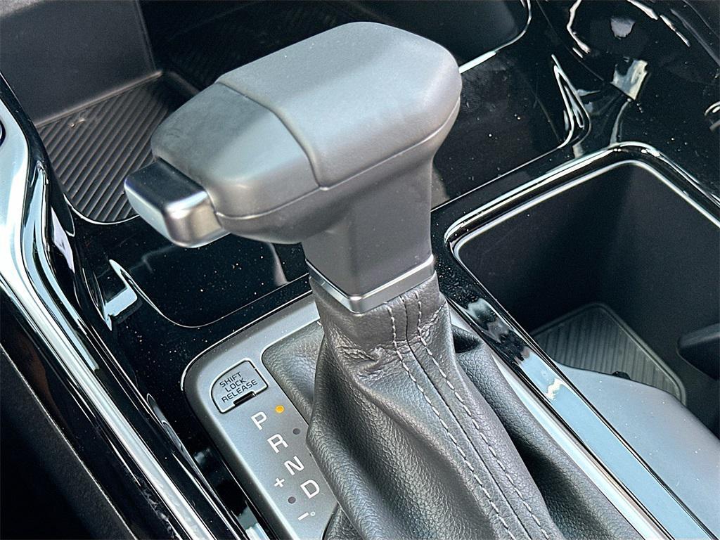 new 2025 Kia Sorento car, priced at $44,045