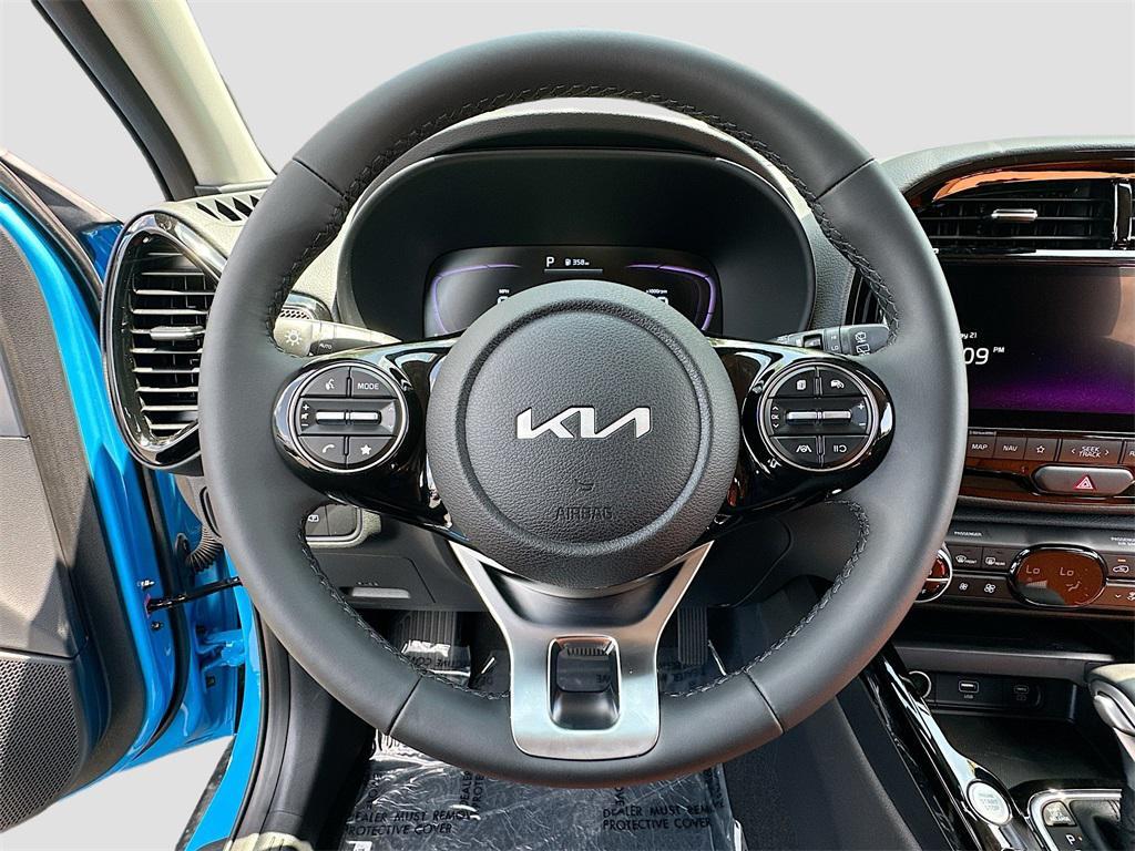 new 2025 Kia Soul car, priced at $24,639