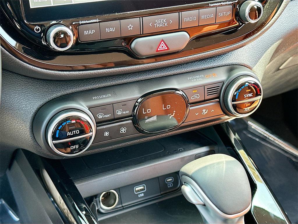 new 2025 Kia Soul car, priced at $24,639