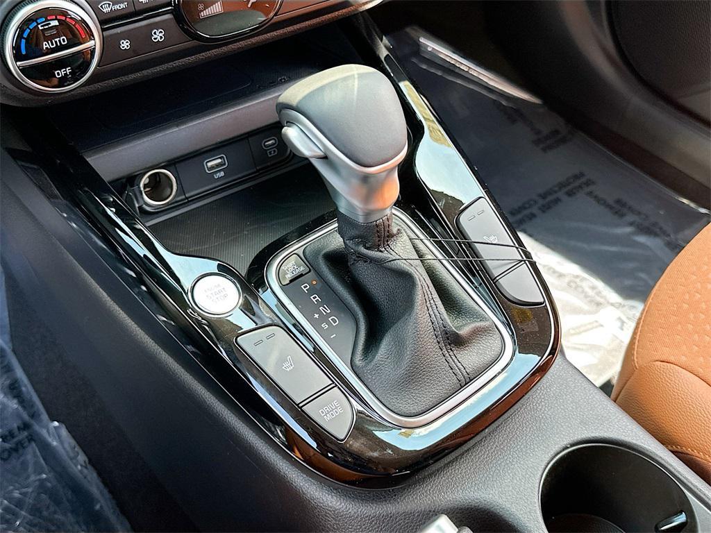 new 2025 Kia Soul car, priced at $24,639
