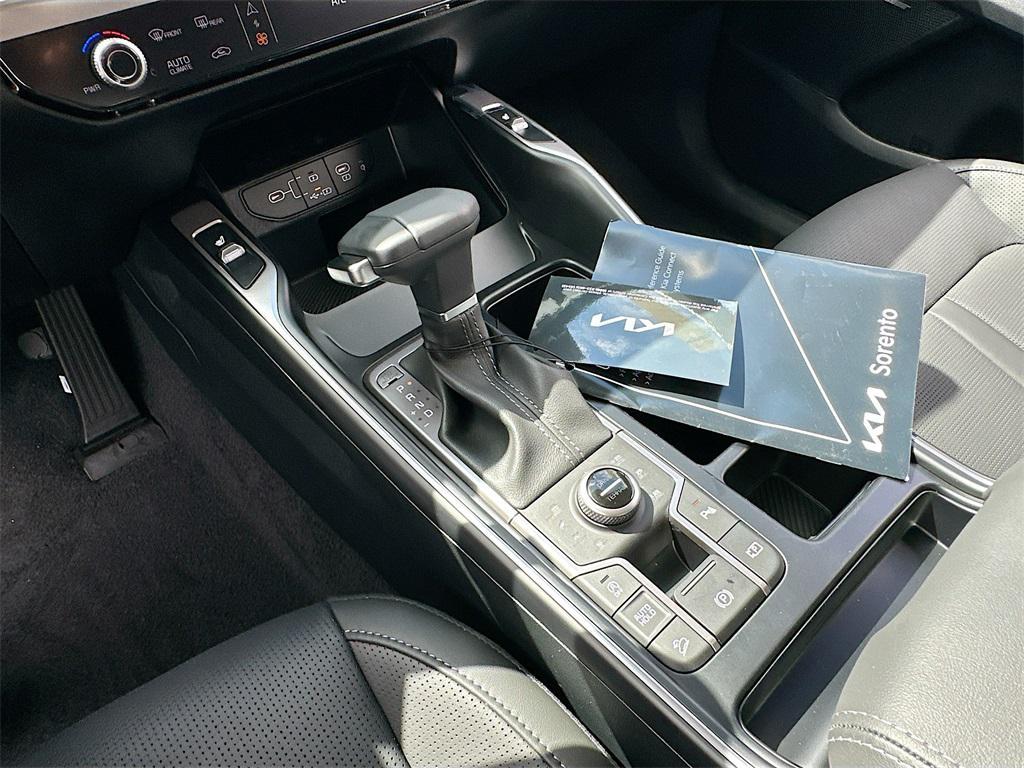 new 2026 Kia Sorento car, priced at $38,932