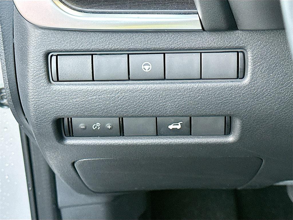 used 2021 Nissan Rogue car, priced at $22,551