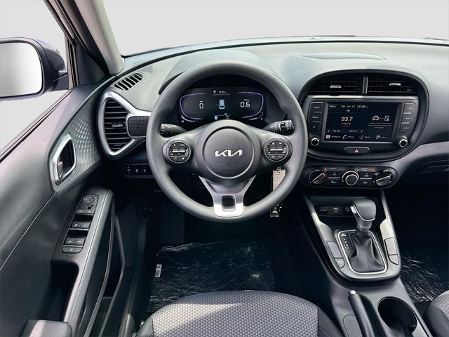 new 2025 Kia Soul car, priced at $20,518